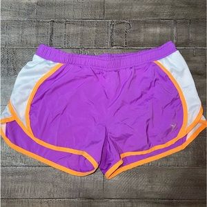 Active by Old Navy Women’s Built-In Running Shorts